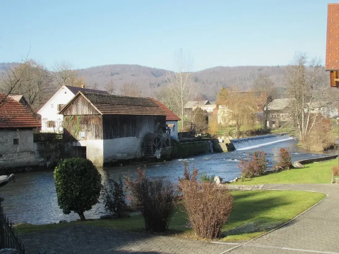 Krka, watermill at Javornik's homestead 03 - Krka waterfalls tours Croatia photo