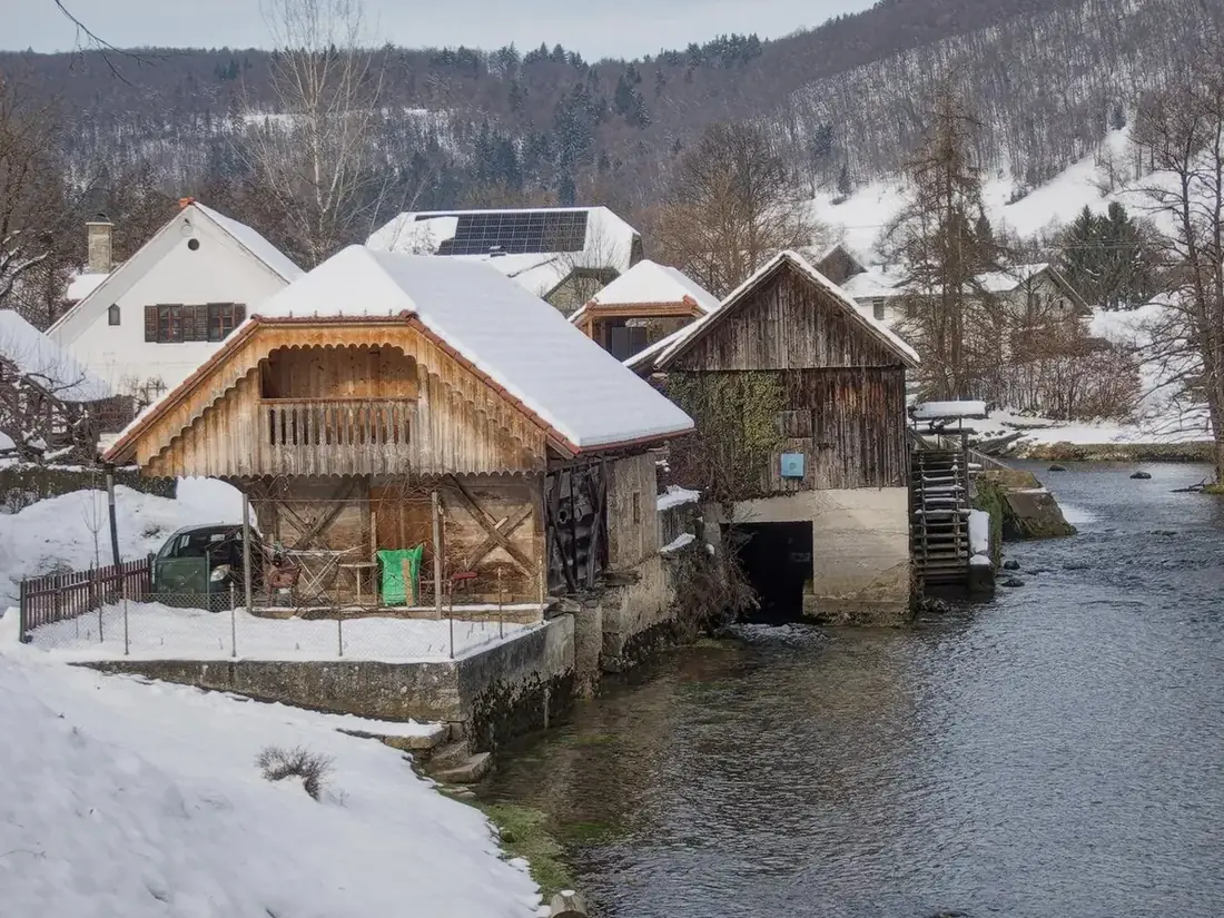 Krka, Javornik's water mill 01 - Krka waterfalls tours Croatia photo